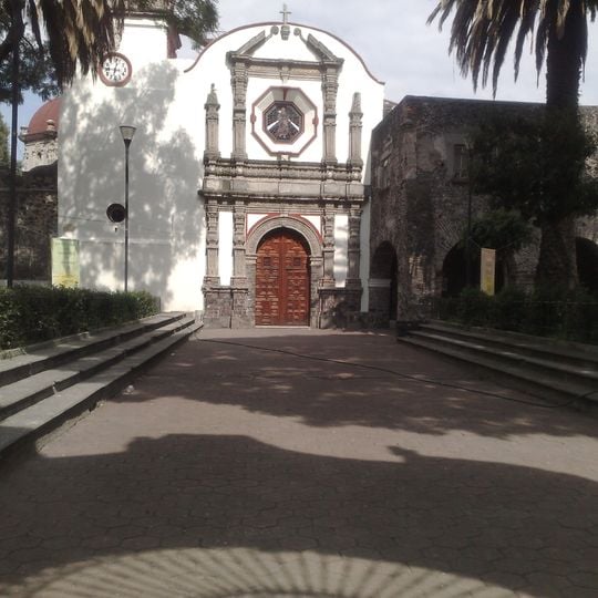 Templo y exconvento de San Matías apóstol de Iztacalco