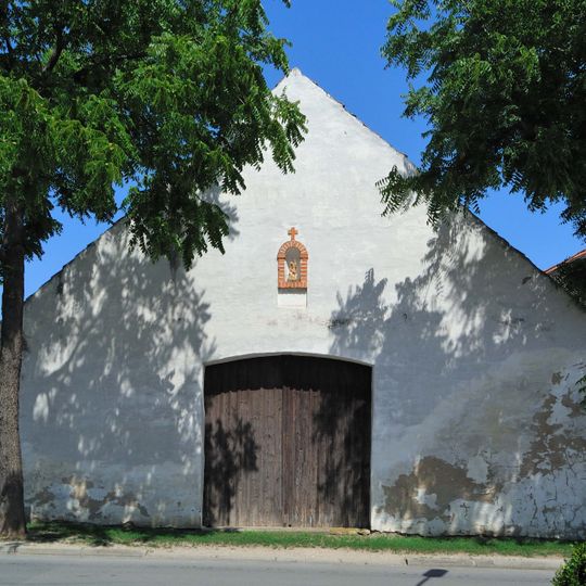 Ortsbefestigung mit Scheune