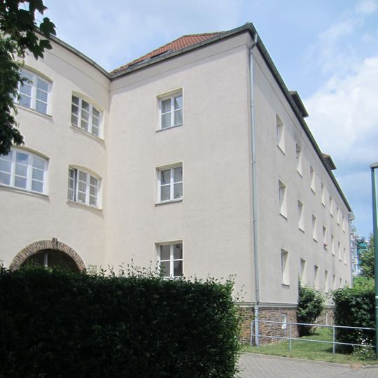 Doppelmietshaus Paul-Ernst-Straße 1; 3