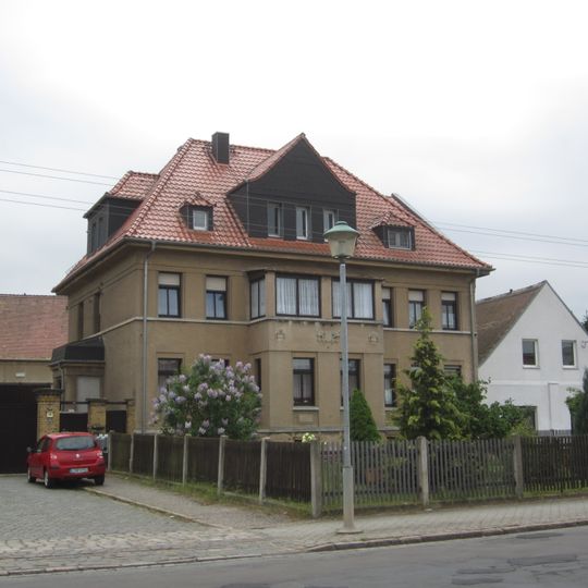 Wohnhaus Lindenthaler Hauptstraße 19