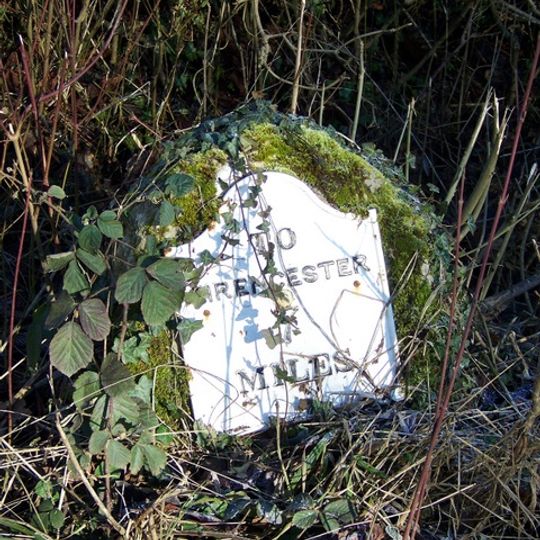 Milestone, Coneygar Farm; opp.  track/minor road to Donkeywell