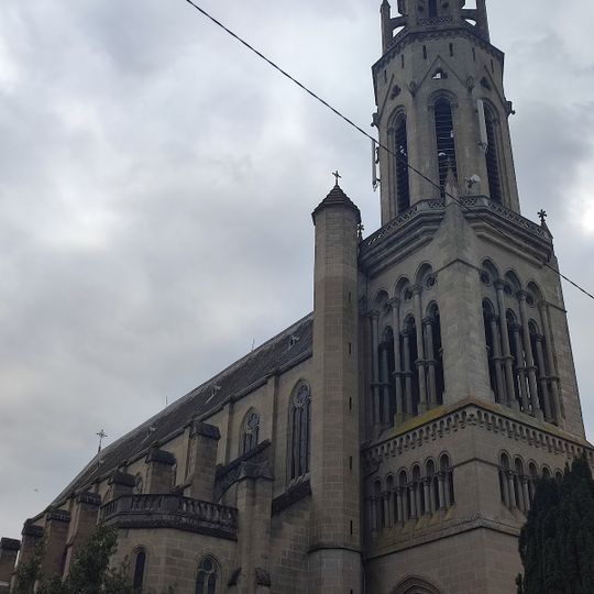 Église Sainte-Barbe de Bourges