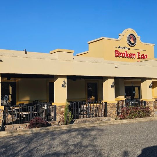Another Broken Egg Cafe