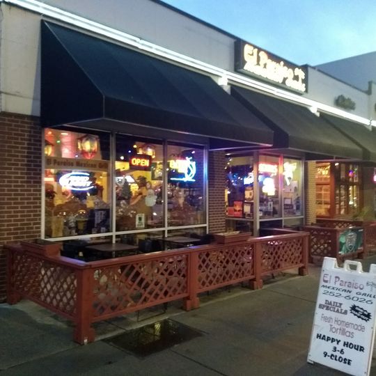 El Paraiso Mexican Grill