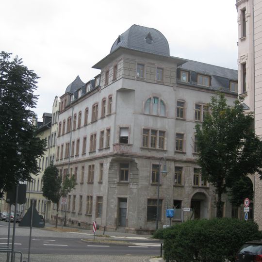 Mietshaus in geschlossener Bebauung in Ecklage Zietenstraße 59