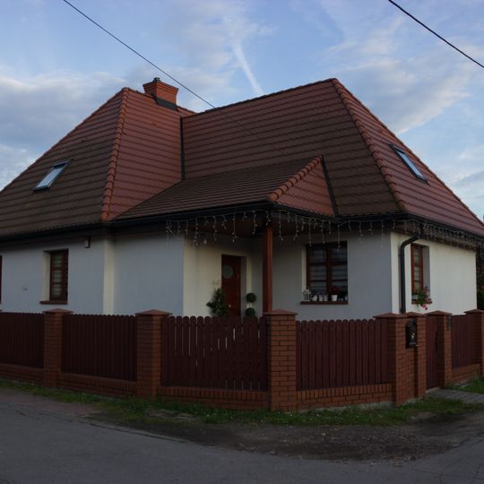 Dom dwurodzinny przy ul. Antoniego 4 w Katowicach