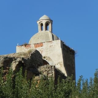 Castillo-ermita de los Poyos