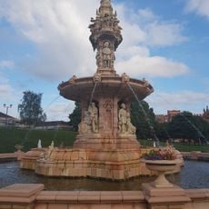 Glasgow Green, Doulton Fountain