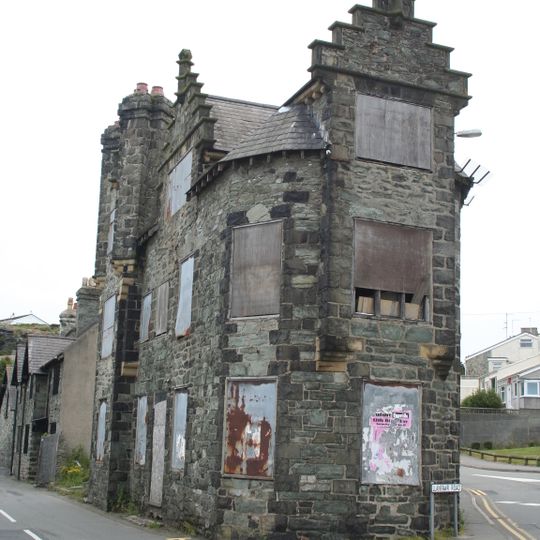 Plas Alltran, Turkey Shore Road