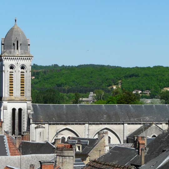 Église Saint-Pierre-ès-Liens de Montignac
