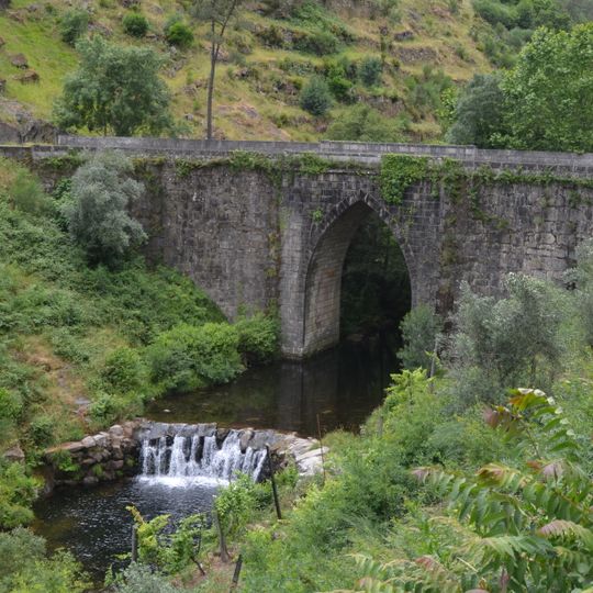 Ponte Pequena de Cavez