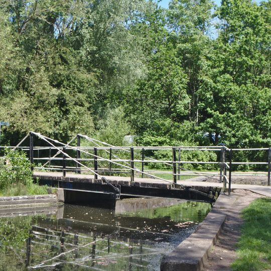 Bradley Swing Bridge, Sankey Canal