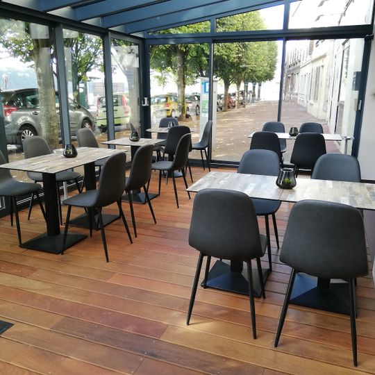 Bijou Bar