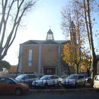 Chiesa di Nostra Signora di Lourdes a Tor Marancia
