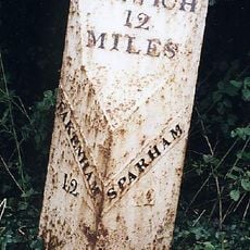 Milepost, 50yds E of Coach House
