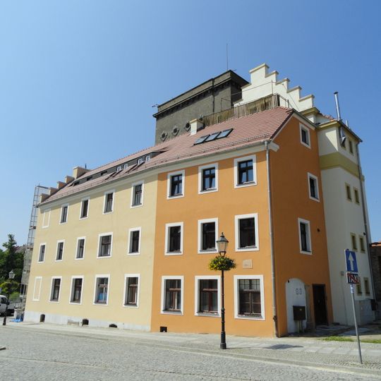 D. budynek administracyjny młyna, ob. mieszkalny