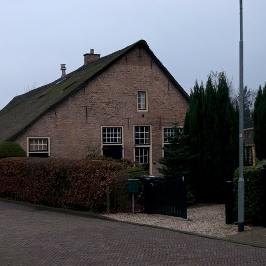 Zijtak 4, Laren