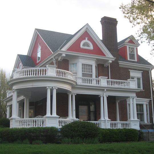 William Henry and Lilla Luce Harrison House