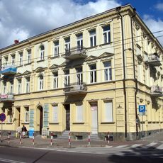 Ciepła 1 / Jurowiecka