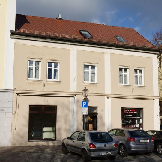 Martin-Luther-Platz 42