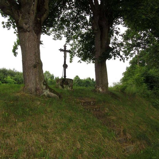 Kříž západně od Horosedel