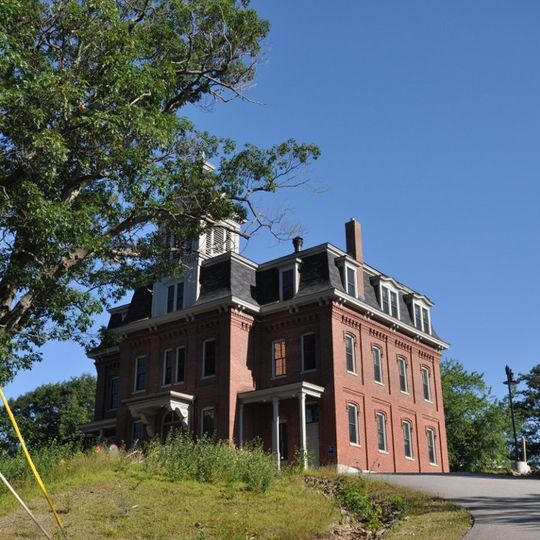 Ashland Junior High School