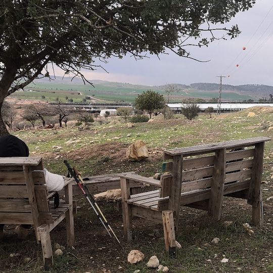 זולה עם נוף יפה לכיוון דרום