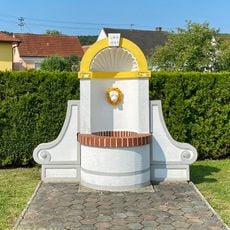 Brunnen vom Lehrbauhof Ost, Rohrbach an der Teich
