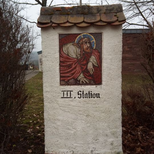 Kreuzwegstation Nähe Ostringstraße in Hausen