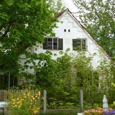 Kleinhaus mit Architektur