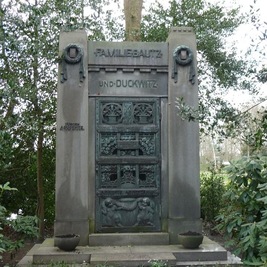 Mausoleum Bautz / Duckwitz