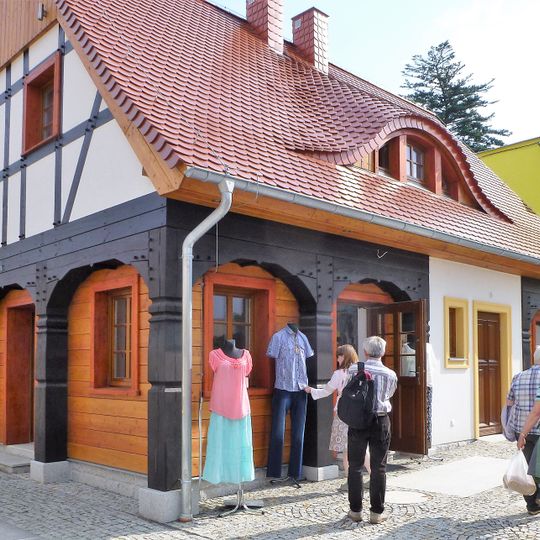 Sw.Zdroj, Zdrojowa 7, Dom Luzycki