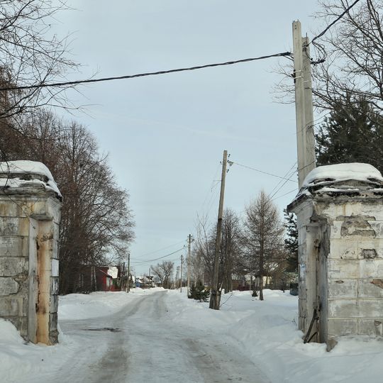 Ограда с воротами