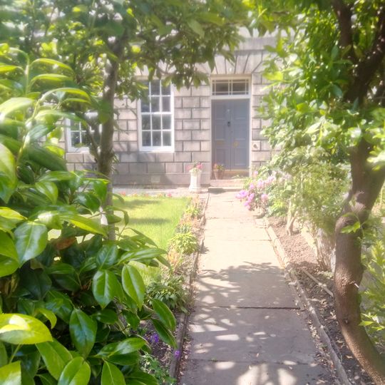 Edinburgh, 7 Comely Bank