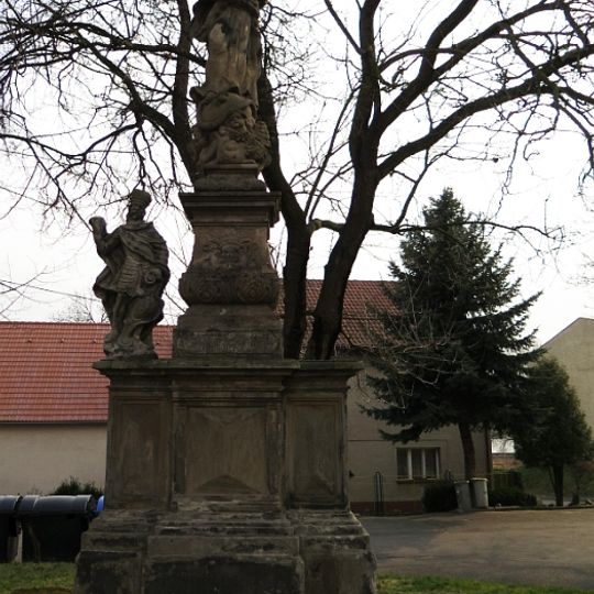 Sousoší Panny Marie, svatého Felixe a svatého Václava