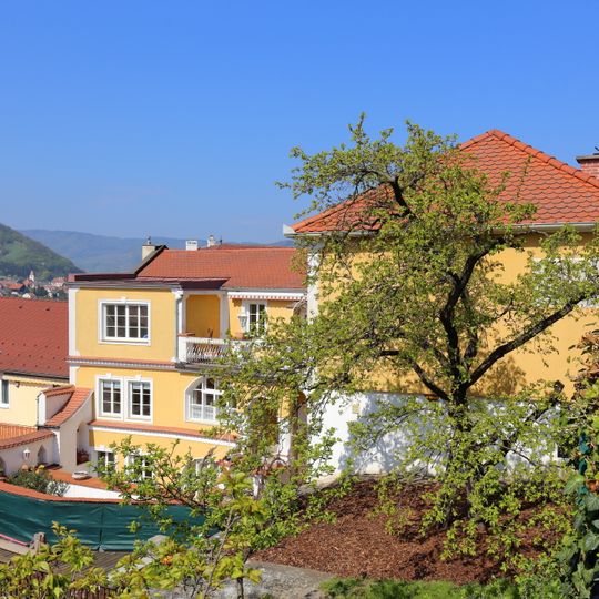 Wohnhaus mit Rauchkuchl