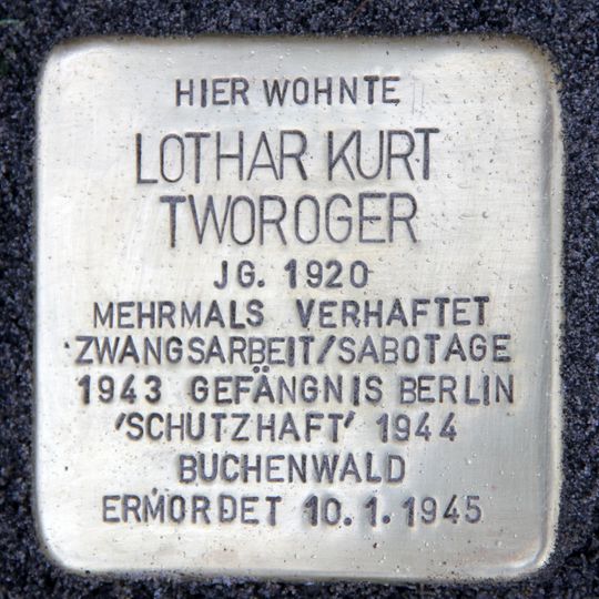 Stolperstein en memoria de Lothar Kurt Tworoger