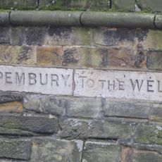 Guidestone, Pembury Road, N of jct with Calverley Road