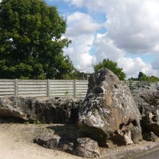 Dolmen La Pierre qui Tourne