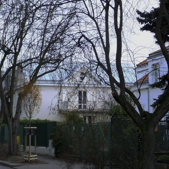 Dom przy ulicy Filtrowej 27