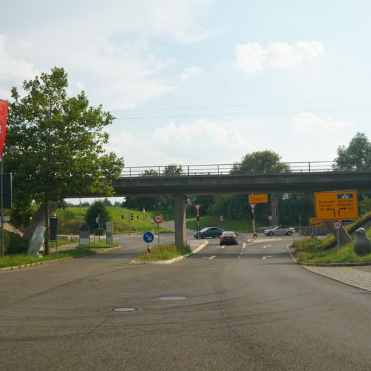 Bahnbrücke über die Erlachstraße