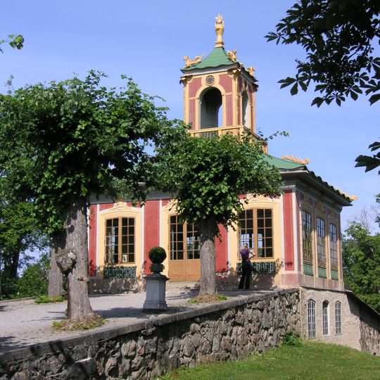 Pavilion Confidencen of Chinese Pavilion