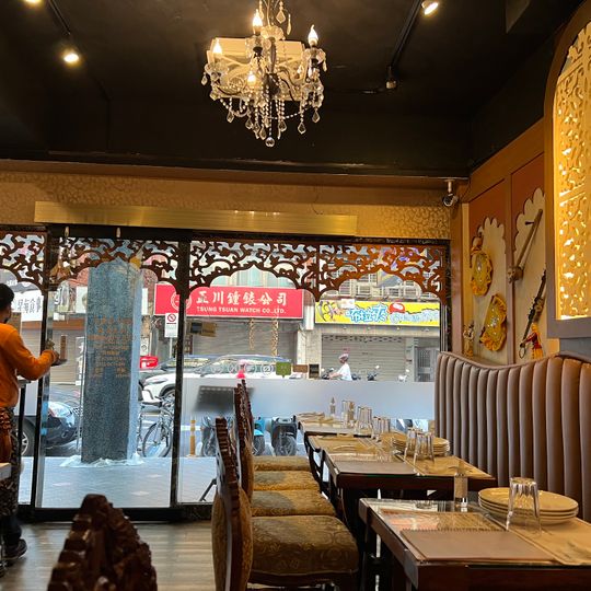 Oye Punjabi Indian Restaurant 哦耶！旁遮普 印度餐廳