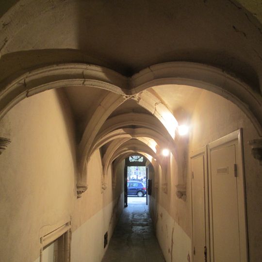 Immeuble, 27 quai Saint-Antoine, 58 rue Mercière