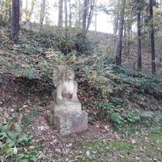 Socha "Slib života" na cestě andělů u Nečtin