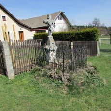 Kříž v místní části Močáry