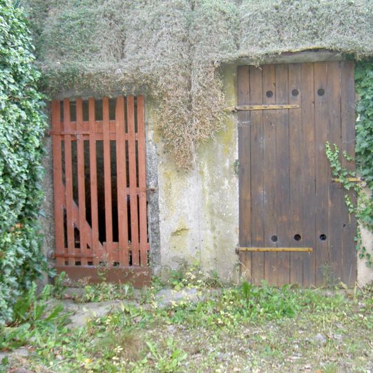 Mehrere Felsenkeller