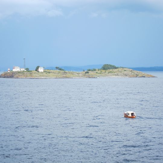 Gullholmen Lighthouse