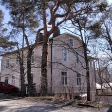 Log-structured residential and commercial building