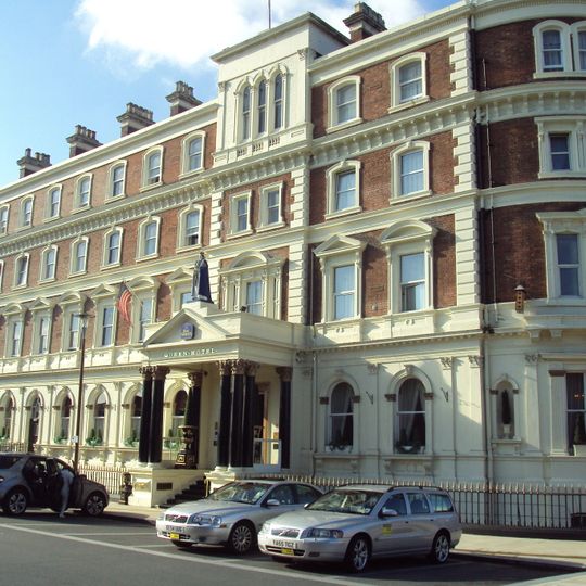 Queen Hotel